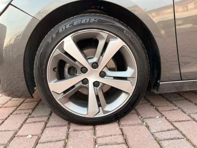 Peugeot 308 ALLURE usata Pozzonovo