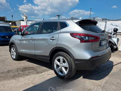 Nissan Qashqai 2WD Acenta usata Pompei