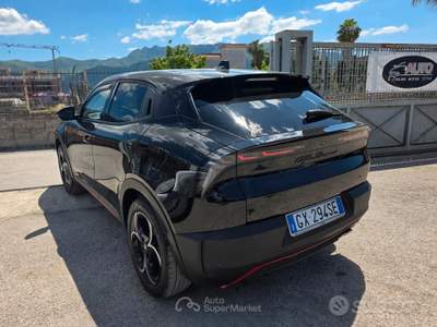 Alfa Romeo Junior Hybrid eDCT6 Speciale usata Pompei