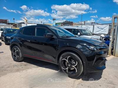 Alfa Romeo Junior Hybrid eDCT6 Speciale usata Pompei