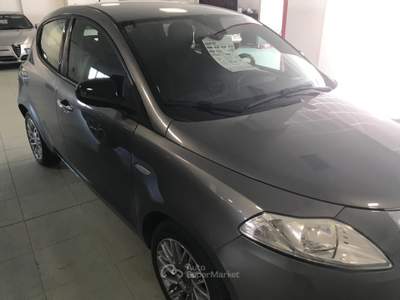 Lancia Ypsilon 5 porte S&S Platinum usata Cento