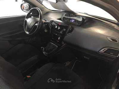 Lancia Ypsilon 5 porte S&S Platinum usata Cento