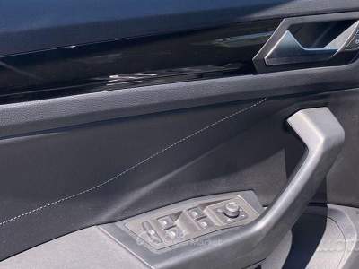 Volkswagen T-Roc R-Line 2.0 TDI 150CV DSG usata Partinico
