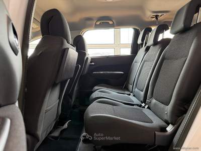 Peugeot 5008 5008 1.6 HDi 115 CV Active Bianco usata San Michele salentino
