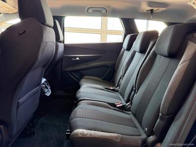 Peugeot 5008 5008 BlueHDi 130 S&S EAT8 ActiveBusiness Nero usata San Michele salentino