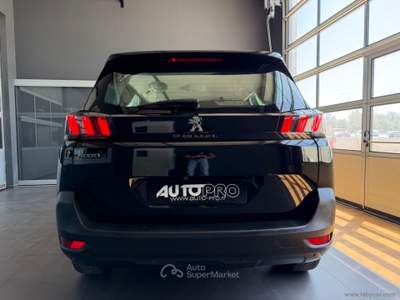 Peugeot 5008 5008 BlueHDi 130 S&S EAT8 ActiveBusiness Nero usata San Michele salentino