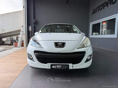 Peugeot 207 207 Plus 1.4 8V 75 CV 3p. ECO GPL Bianco usata San Michele salentino