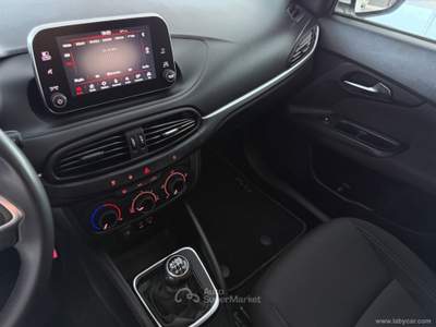 Fiat Tipo Tipo 1.6 Mjt S&S SW Easy Bianco usata San Michele salentino