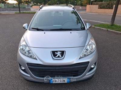 Peugeot 207 1.4 SW SOLAMENTE 65.000 KM usata Grosseto