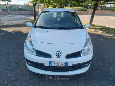 Renault Clio 1.6 5 porte SOLAMENTE 61.000 KM usata Grosseto