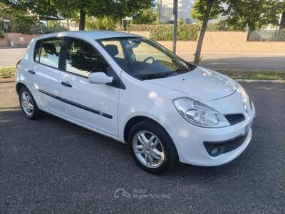 Renault Clio 1.6 5 porte SOLAMENTE 61.000 KM usata Grosseto