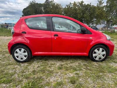 Toyota Aygo 1.0 Benz 5porte 11 SOLO 118.000 KM usata Grosseto