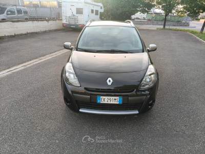 Renault Clio 1.2 sw del 2011 SOLO 105.000 KM usata Grosseto