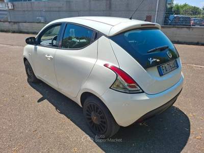 Lancia Ypsilon 1.2 GPL 126.000 KM NEOPATENTATI usata Grosseto