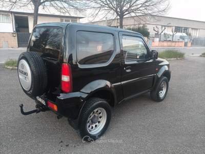 Suzuki Jimny 4WD 06 SOLO 146.000 KM usata Grosseto