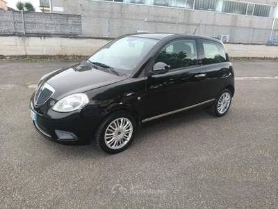 Lancia Ypsilon 1.2 del 2010 SOLO 109.000 KM usata Grosseto