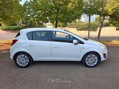 Opel Corsa porte 2013 SOLAMENTE 99.000 KM usata Grosseto