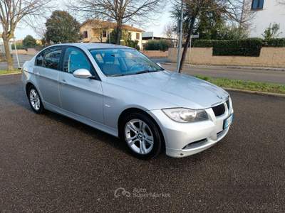 BMW Serie 3 320d 320 TDI AUTOMATICO SOLAMENTE 159.000 KM usata Grosseto