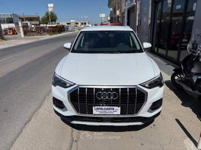 Audi Q3 35 TDI S tronic Business Advanced Bianco usata Francavilla Fontana