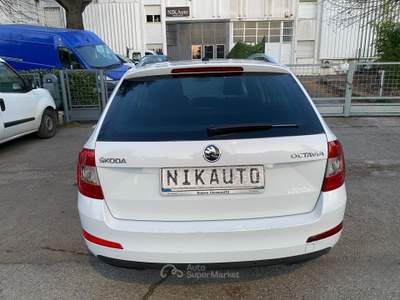 Skoda Octavia 2.0 DSG WAGON STILE 110kW usata San Lazzaro di Savena