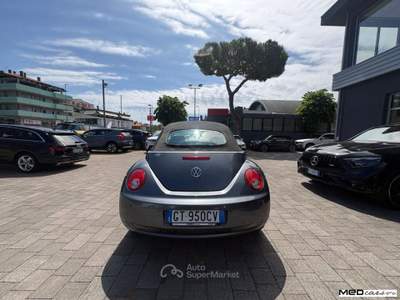 Volkswagen New Beetle TDI 105CV Grigio usata Rimini