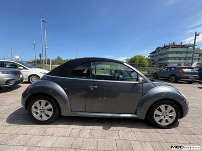 Volkswagen New Beetle TDI 105CV Grigio usata Rimini