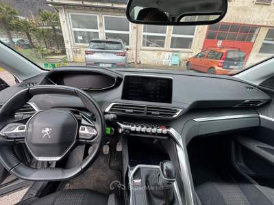 Peugeot 5008 7 POSTI Business usata Omegna