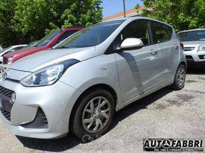 Hyundai i10 1.0 GPL Econext con Ecopack Advanced Argento usata CORIANO