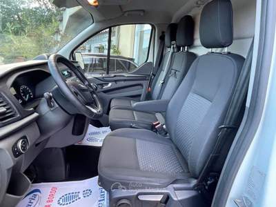 Ford Transit Custom EcoBlue 130 CV Manuale 6 marce H1-Tetto Basso, 300 L1 Trend Bianco usata COSOLETO