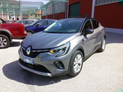 Renault Captur TCe 100 CV GPL FAP Intens Grigio usata Fossano