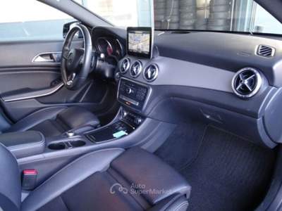 Mercedes-Benz CLA 2017 Mercedes-Benz CLA 180 ShootingBrake Keyless Navi Pelle Nero usata San Pietro Di Feletto