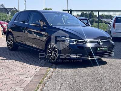 Volkswagen Golf VOLKSWAGEN Golf 2.0 TDI SCR Style Nero usata Abano Terme