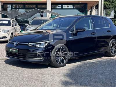Volkswagen Golf VOLKSWAGEN Golf 2.0 TDI SCR Style Nero usata Abano Terme