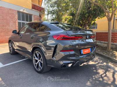 BMW X6 BMW X6 xDrive30d 48V MSport (2024) Grigio usata Ponsacco