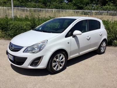 Opel Corsa 5 porte GPL-TECH Club usata TURRIVALIGNANI