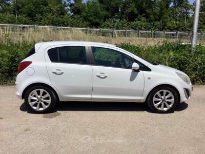 Opel Corsa 5 porte GPL-TECH Club usata TURRIVALIGNANI