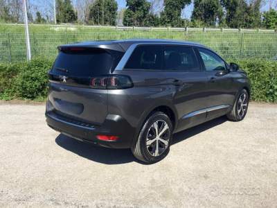 Peugeot 5008 CV Automatico EAT8 Allure usata TURRIVALIGNANI