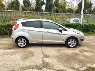 Ford Fiesta 5 porte Titanium usata TURRIVALIGNANI