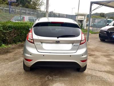 Ford Fiesta 5 porte Titanium usata TURRIVALIGNANI