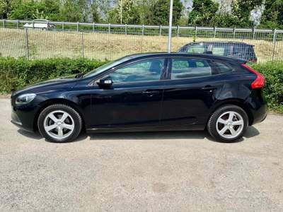 Volvo V40 Business Turbodiesel 120Cv usata TURRIVALIGNANI