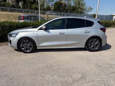 Ford Focus TD EcoBlue 115cv aut. ST-Line 5p usata TURRIVALIGNANI