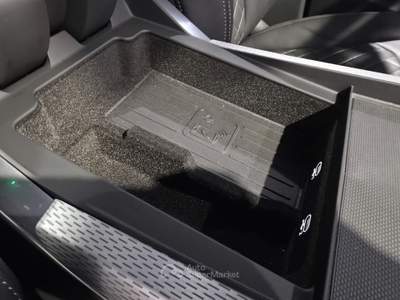 Audi Q8 S line edition  Laser Night C23" SOFTCLOSE ruote sterzanti Nero usata Firenze