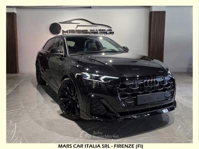 Audi Q8 S line edition  Laser Night C23" SOFTCLOSE ruote sterzanti Nero usata Firenze