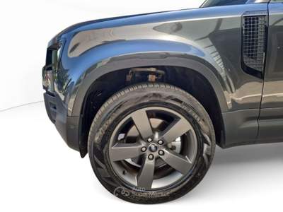 Land Rover Defender 110 3.0D I6 200 CV AWD Auto S Grigio usata Modena