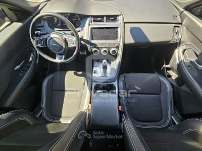 Jaguar E-Pace JAGUAR E-Pace 2.0D 180 CV AWD aut. R-Dynamic HSE Grigio usata Moncalieri