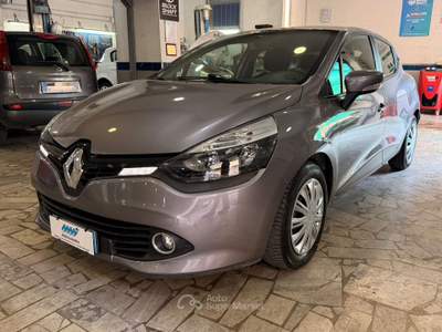 Renault Clio non fumatore Grigio usata Napoli