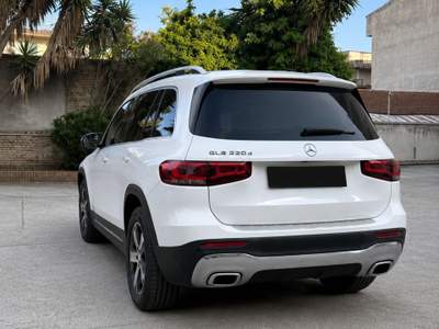 Mercedes-Benz Classe GLB Mercedes-Benz GLB 220 GLB - X247 2019 d Premium auto 7p.t Bianco usata Gioia Tauro