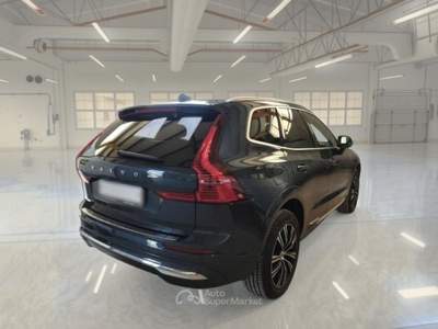 Volvo XC60 VOLVO XC60 T8 PLUG-IN AWD AUTO RECHARGE INSCR. SUV usata Pozzuoli
