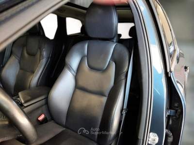 Volvo XC60 VOLVO XC60 T8 PLUG-IN AWD AUTO RECHARGE INSCR. SUV usata Pozzuoli