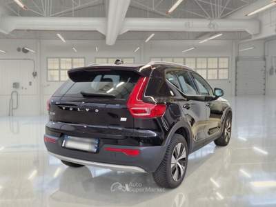 Volvo XC40 VOLVO XC40 T4 PLUG-IN HYBRID AUTO RECH INSCRIP EXPR SUV usata Bentivoglio